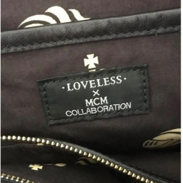 MCM(エムシーエム)のMCM  LOVELESS コラボバッグ レディースのバッグ(ショルダーバッグ)の商品写真