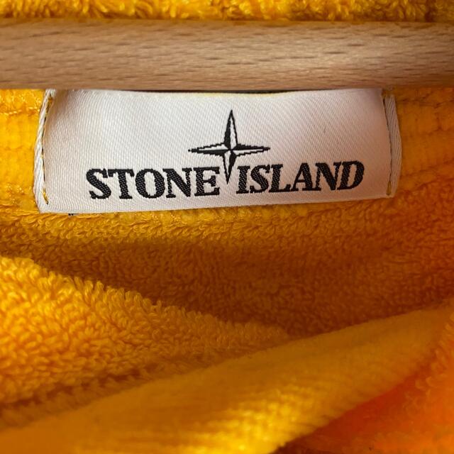 STONE ISLAND(ストーンアイランド)の生地感◎stone island パーカー  ロング丈　パイル生地　イエロー メンズのトップス(パーカー)の商品写真
