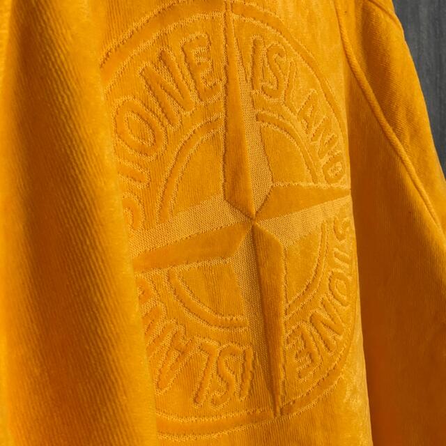 STONE ISLAND(ストーンアイランド)の生地感◎stone island パーカー  ロング丈　パイル生地　イエロー メンズのトップス(パーカー)の商品写真