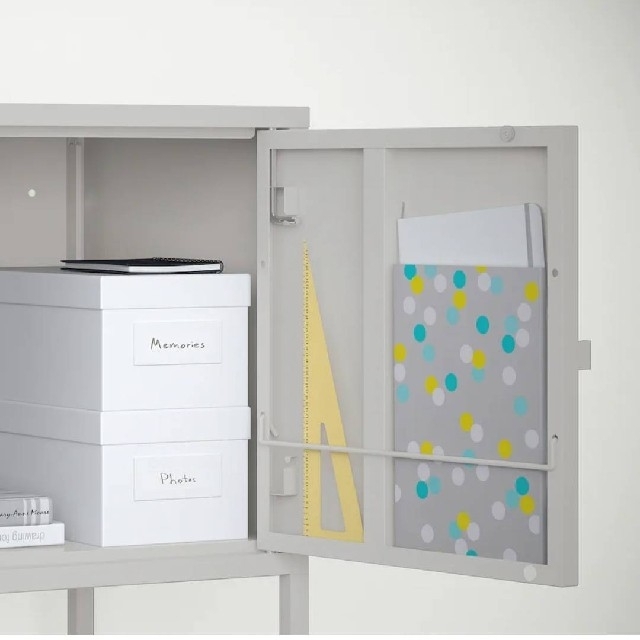 IKEA(イケア)の☆IKEA　イケア　LIXHULT　リックスフルト　キャビネット　2台セット インテリア/住まい/日用品の収納家具(棚/ラック/タンス)の商品写真