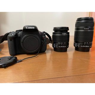 Canon EOS KISS X5 Wズームキット SDカード付き