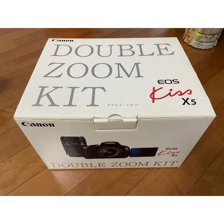 Canon EOS KISS X5 Wズームキット SDカード付き