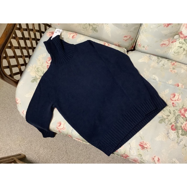 大人気正規品 UNIQLO ユニクロ +J ミドルゲージ カシミヤブレンド タートルネック セーターの通販 by ☆yuena☆'s  shop｜ユニクロならラクマ