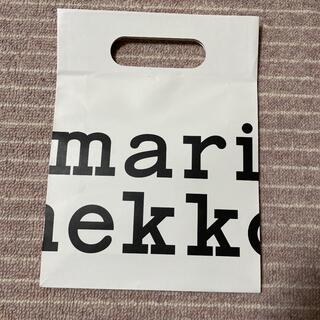 マリメッコ(marimekko)の【新品未使用】マリメッコ　紙袋　ショッパー(ショップ袋)