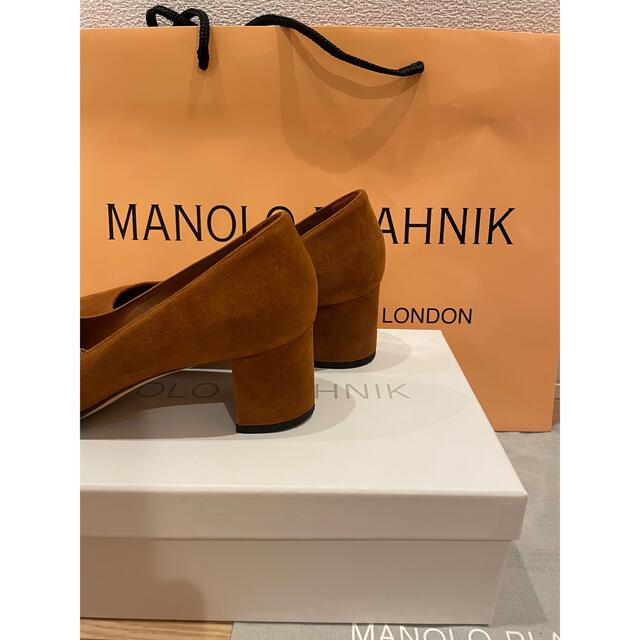 マノロ　MANOLOBLAHNIK  cognac Tucciosamリストニー