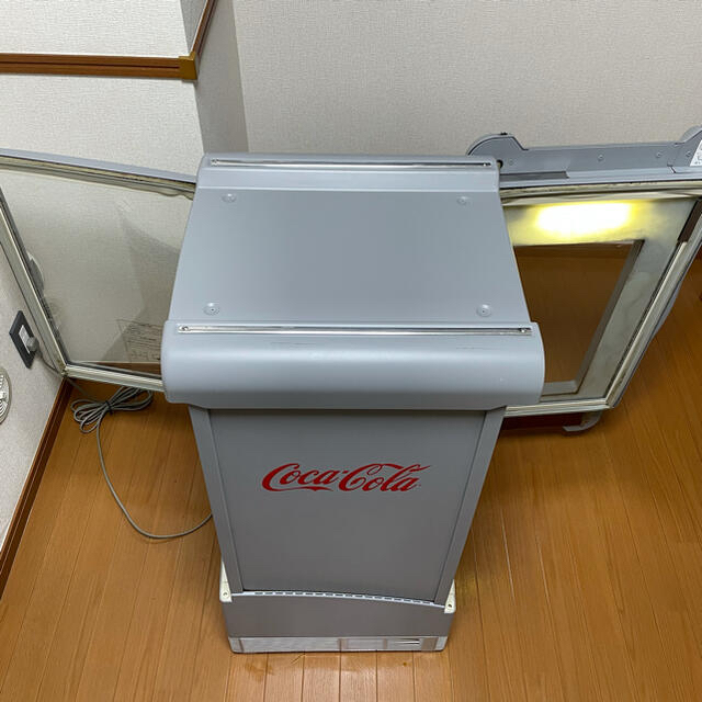 コカ・コーラ(コカコーラ)のFrigoglass 冷蔵庫 ショーケース  Coca Cola コカコーラ スマホ/家電/カメラの生活家電(冷蔵庫)の商品写真