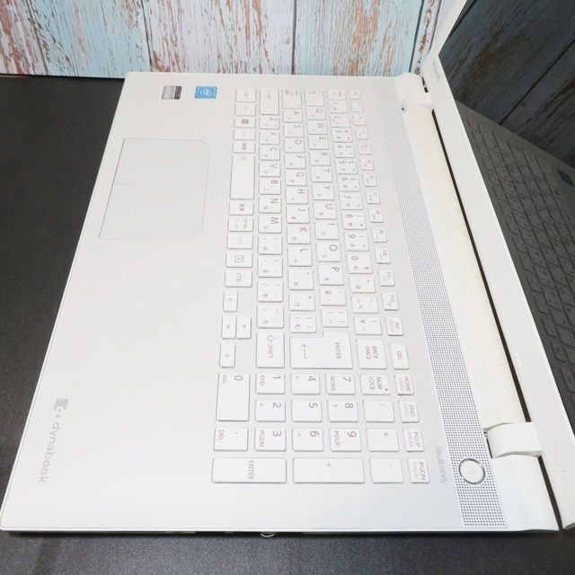 東芝 - 【お洒落れ白】大容量/薄型/WEBカメラ/dynabook/ノートパソコン