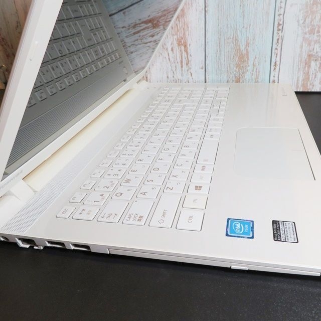 東芝 - 【お洒落れ白】大容量/薄型/WEBカメラ/dynabook/ノートパソコン