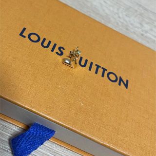 ルイヴィトン(LOUIS VUITTON)の【しゅ様専用】VUITTON ピアス　片耳(ピアス)