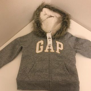 ギャップ(GAP)のGAPモコモコパーカー　100(ジャケット/上着)