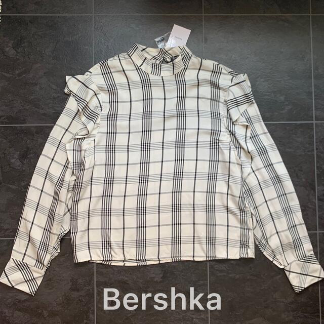 ZARA(ザラ)の新品未使用タグ付♡Bershka♡チェックフリルブラウス レディースのトップス(シャツ/ブラウス(長袖/七分))の商品写真