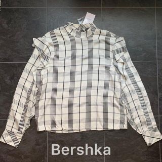 ザラ(ZARA)の新品未使用タグ付♡Bershka♡チェックフリルブラウス(シャツ/ブラウス(長袖/七分))