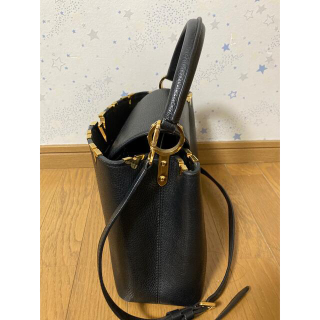 ルイヴィトン カプシーヌMM ブラック 希少フラワー