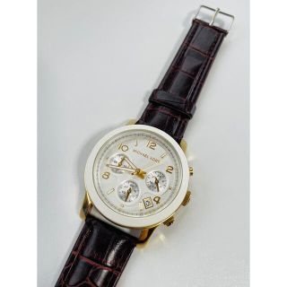 マイケルコース(Michael Kors)の【電池・ベルト新品の美品】マイケルコースのランウェイ！ラバー&クロノグラフ☆(腕時計)