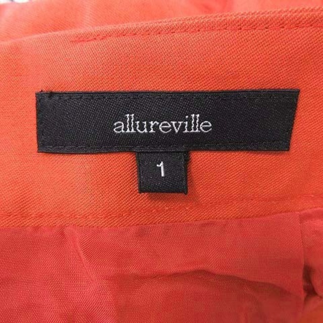 allureville(アルアバイル)のアルアバイル タックスカート フレア ひざ丈 ベルト 1 赤 コーラール レディースのスカート(ひざ丈スカート)の商品写真