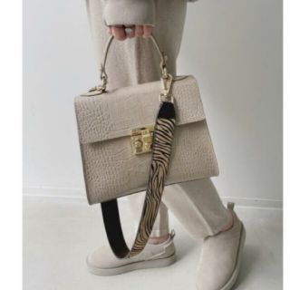 アパルトモンドゥーズィエムクラス(L'Appartement DEUXIEME CLASSE)のAULENTTI/オウレンティ Shoulder Bag(ショルダーバッグ)