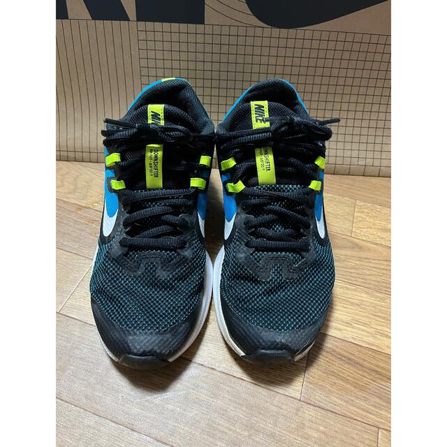 NIKE(ナイキ)のNIKE ナイキ ジュニアスニーカー  靴 22.5cm キッズ/ベビー/マタニティのキッズ靴/シューズ(15cm~)(スニーカー)の商品写真