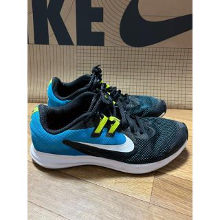 ナイキ(NIKE)のNIKE ナイキ ジュニアスニーカー  靴 22.5cm(スニーカー)