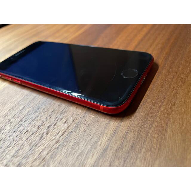 iPhone(アイフォーン)のiPhone 8 レッド 64GB スマホ/家電/カメラのスマートフォン/携帯電話(スマートフォン本体)の商品写真