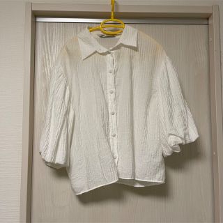 ザラ(ZARA)のZARA トップス(シャツ/ブラウス(半袖/袖なし))