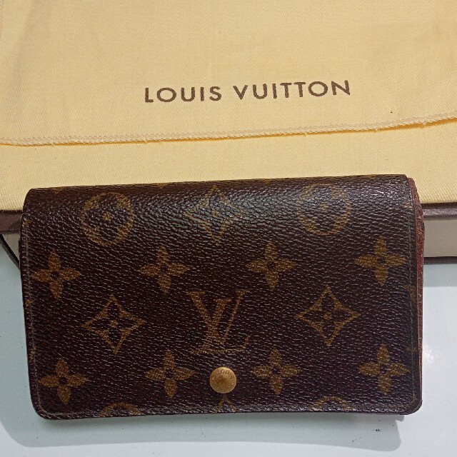 LOUIS VUITTON(ルイヴィトン)の194 LOUIS VUITTON ルイヴィトン モノグラム トレゾー レディースのファッション小物(財布)の商品写真