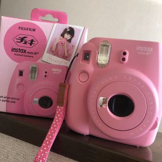 フジフイルム(富士フイルム)のFUJIFILM インスタントカメラ チェキ instax mini8プラス(フィルムカメラ)