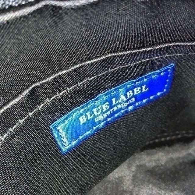 BURBERRY BLUE LABEL(バーバリーブルーレーベル)のBLUE LABEL CRESTBRIDGE チェックポーチ 未使用品 レディースのファッション小物(ポーチ)の商品写真