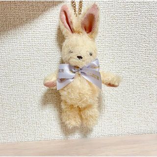 メゾンドフルール(Maison de FLEUR)の【未使用に近い】Maison de FLEUR 《Easter》ラビットチャーム(バッグチャーム)