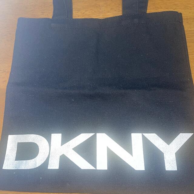 DKNY WOMEN(ダナキャランニューヨークウィメン)のDKNY キャンバストートバッグ  レディースのバッグ(トートバッグ)の商品写真