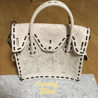 グレースコンチネンタル(GRACE CONTINENTAL)の新品✨カービングMaestra❤️S(ハンドバッグ)