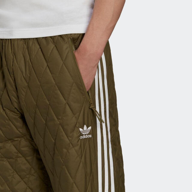 adidas - adidas 松本人志着 クラシックス SST キルト トラック adidas - adidas 松本人志着 クラシックス SST キルト トラック