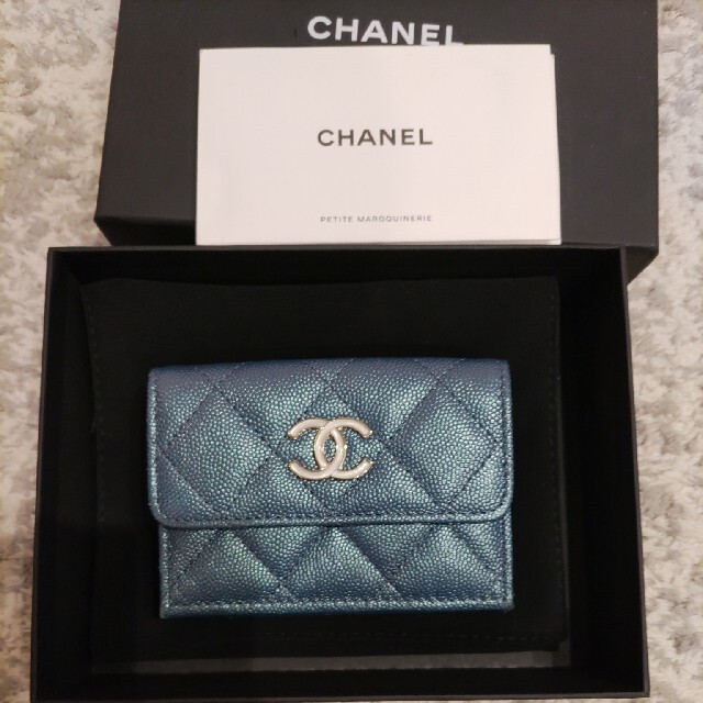 オンラインショップ】 CHANEL CHANEL シャネル スモール ナノウォレット ブルーパール キャビアスキンの通販 g# シャネルならラクマ 