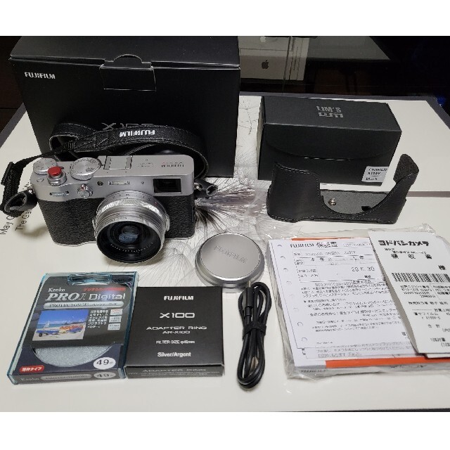 国産品 - 富士フイルム FUJIFILM SILVER X100V コンパクトデジタルカメラ