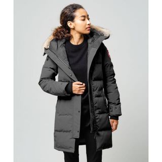 カナダグース(CANADA GOOSE)の美品　カナダグース　シェルバーン　マッケンジー　正規品　モンクレール　IEND(ダウンジャケット)