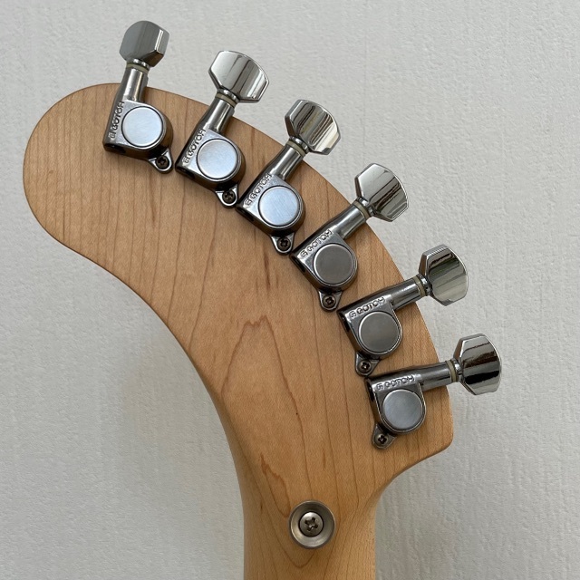 Fernandes ZO-3 GF レスポール風 トラ杢 GOTOHペグ エレキギター Fernandes ZO-3 GF レスポール風 トラ杢 GOTOHペグ エレキギター