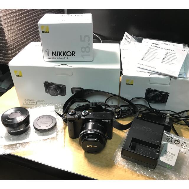 Nikon 1 J5 ダブルレンズキット　ブラック