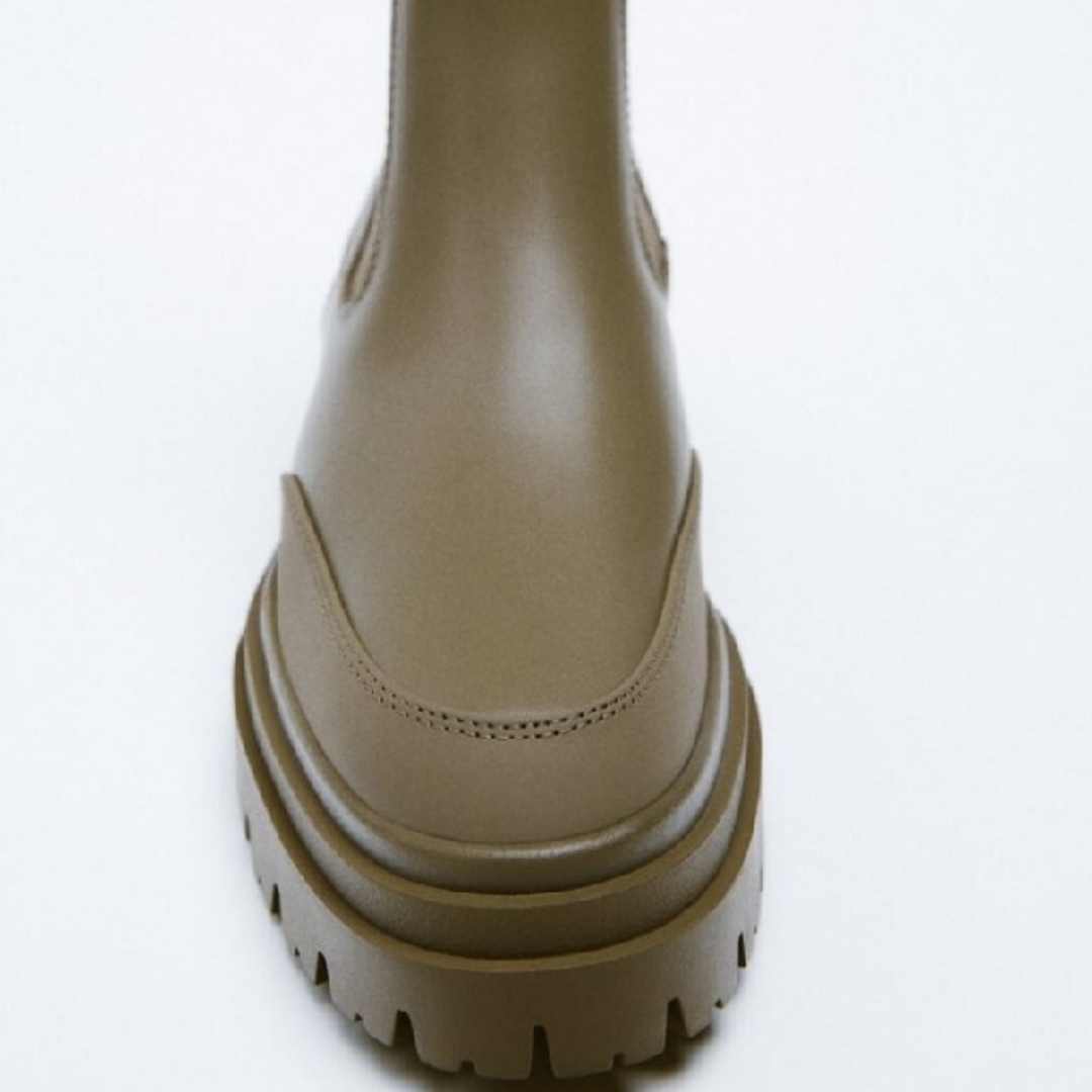 ZARA(ザラ)のZARA 新品未使用 サイドゴアブーツ size 35 22.8cm ザラ レディースの靴/シューズ(ブーツ)の商品写真