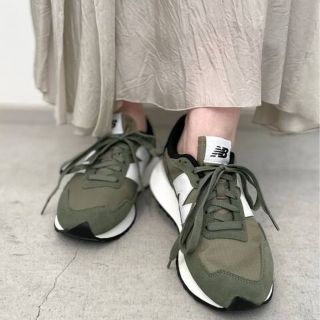 アパルトモンドゥーズィエムクラス(L'Appartement DEUXIEME CLASSE)の【NEW BALANCE / ニューバランス】スニーカー(MS237)(スニーカー)