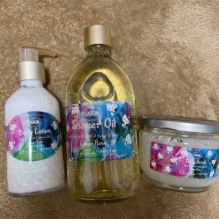 【SABON】ハローキティ×蜷川実花  ブルーミングキット