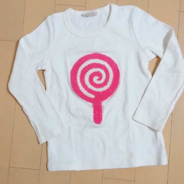 ペロペロキャンディ　ロンT キッズ/ベビー/マタニティのキッズ服女の子用(90cm~)(Tシャツ/カットソー)の商品写真