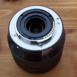 SONY  ミラーレス用広角ズーム E10-18F4OSS