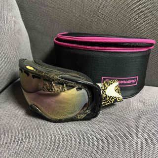 オークリー(Oakley)のOAKLEYオークリー　スノーゴーグル　スキースノーボード用(ウエア/装備)