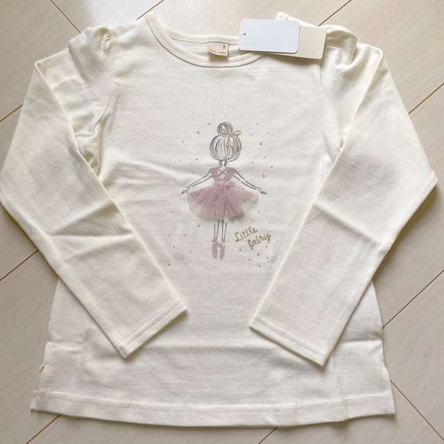 petit main(プティマイン)のプティマイン 120 バレリーナモチーフ長袖Tシャツ キッズ/ベビー/マタニティのキッズ服女の子用(90cm~)(Tシャツ/カットソー)の商品写真