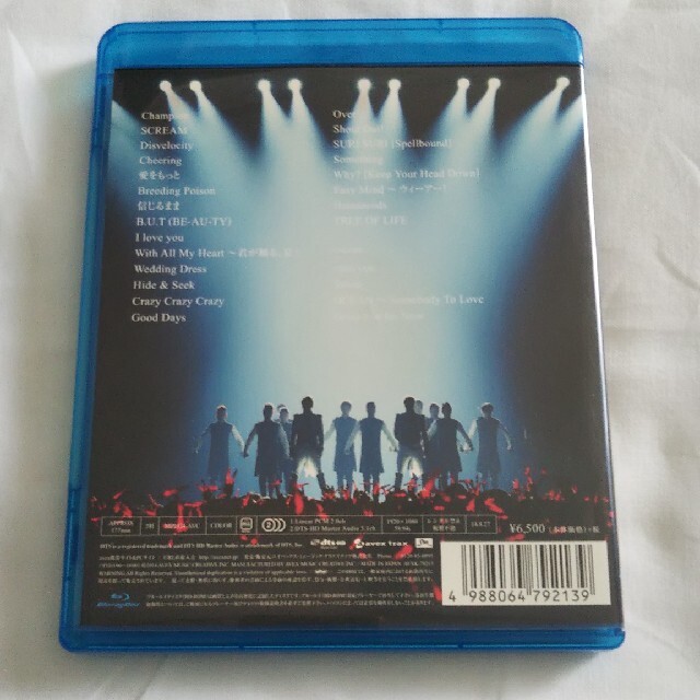 東方神起　LIVE　TOUR　2014　TREE Blu-ray エンタメ/ホビーのDVD/ブルーレイ(ミュージック)の商品写真