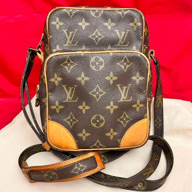 LOUIS VUITTON(ルイヴィトン)のルイヴィトン☆モノグラム☆アマゾン レディースのバッグ(ショルダーバッグ)の商品写真