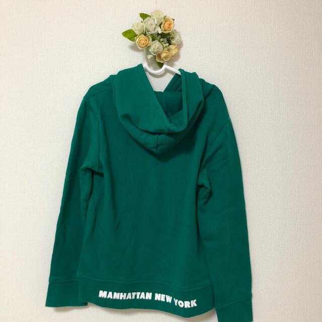 MPS(エムピーエス)のMPS☆130 グリーンパーカー キッズ/ベビー/マタニティのキッズ服男の子用(90cm~)(Tシャツ/カットソー)の商品写真