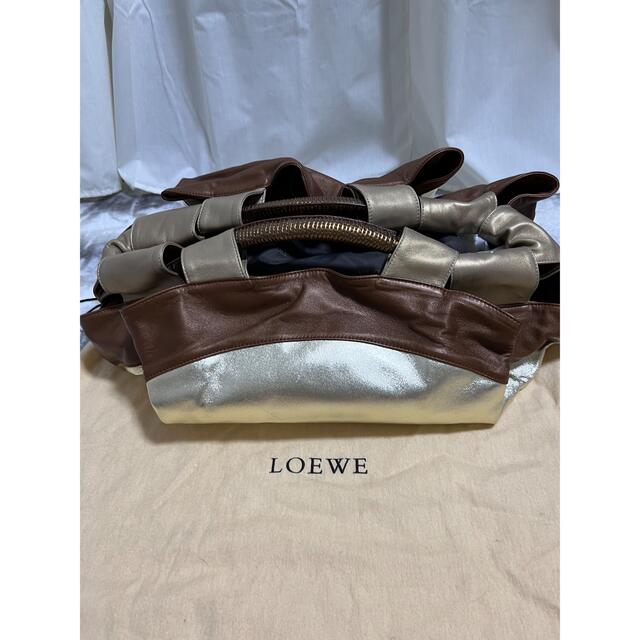 LOEWE(ロエベ)のロエベ ハンドバッグ アナグラム ナッパアイレ レディースのバッグ(トートバッグ)の商品写真