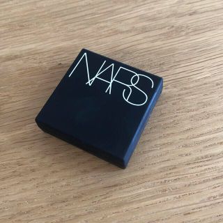 ナーズ(NARS)のNARS ライトリフレクティングセッティングパウダー　非売品　1.8g(フェイスパウダー)