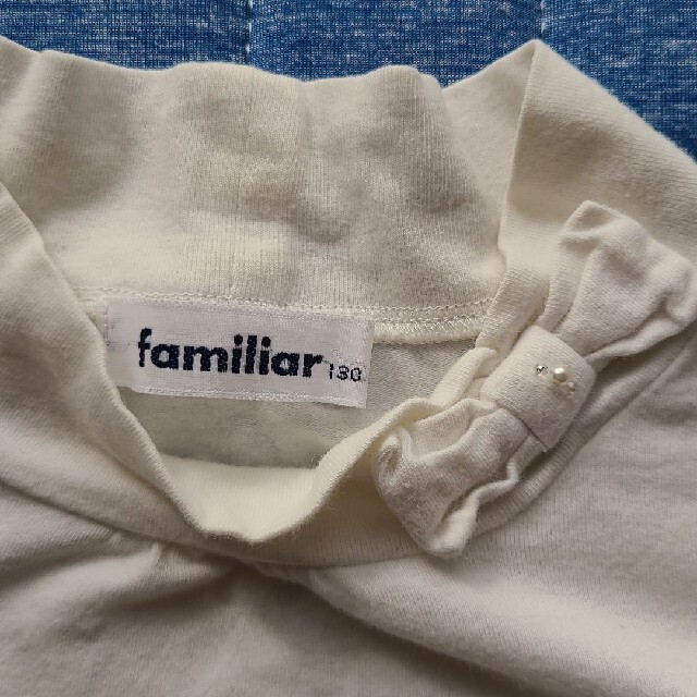 familiar(ファミリア)のfamiliar(ファミリア)　トップス　130cm キッズ/ベビー/マタニティのキッズ服女の子用(90cm~)(Tシャツ/カットソー)の商品写真