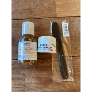 キールズ(Kiehl's)のキールズ　ハーバルトナーCL　クリームUFC ミニサンプル　スパチュラ(サンプル/トライアルキット)